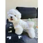 Fehér virágmintás mellény